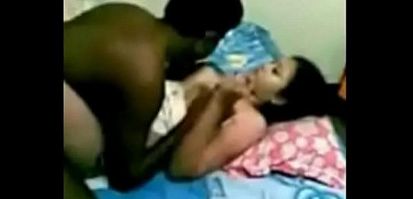  Horny Desi Wife Fucked by Black Indian Servant